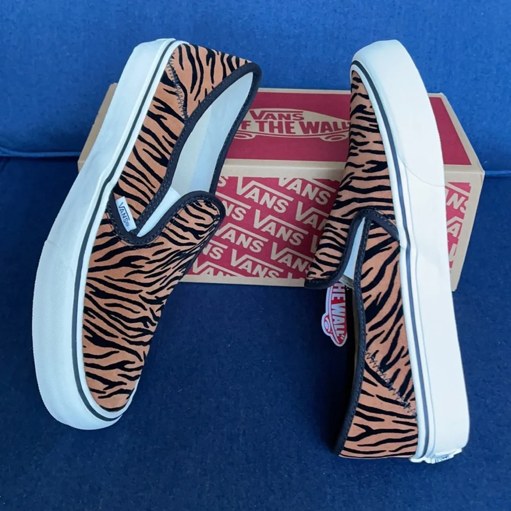Vans Slip-On SF Animal Stripes Black/Marshmallow WMNS - Picture 12 of 16
